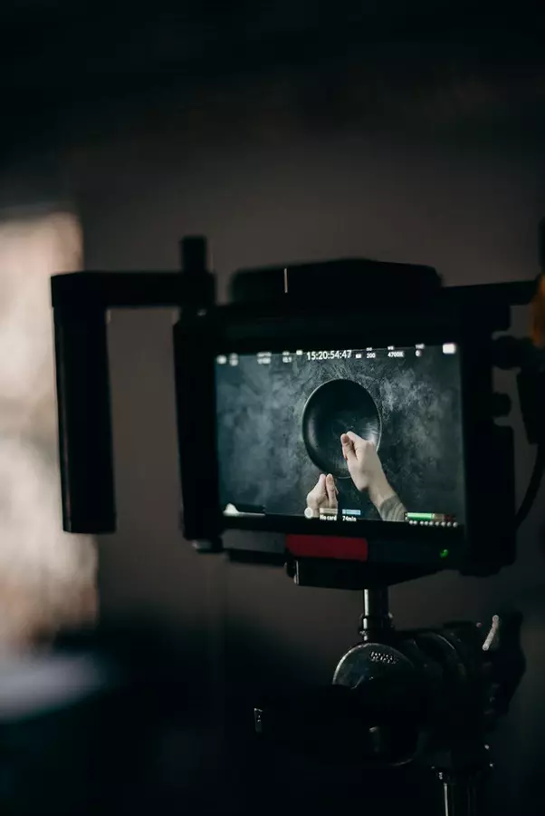 Krótkie formy wideo w marketingu. jak stworzyć spot, który błyskawicznie przyciągnie uwagę klienta?